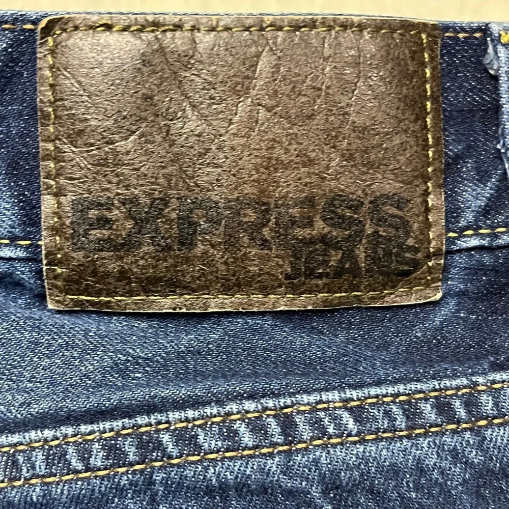 Express Jeans Mens 31x32 Blue Kingston Straight Leg Classic Fit‎ Dark Wash Denim